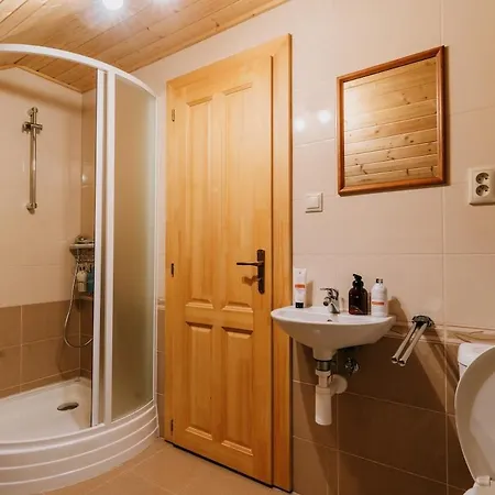 Wooden House Under Lopenik * Nova Bosaca