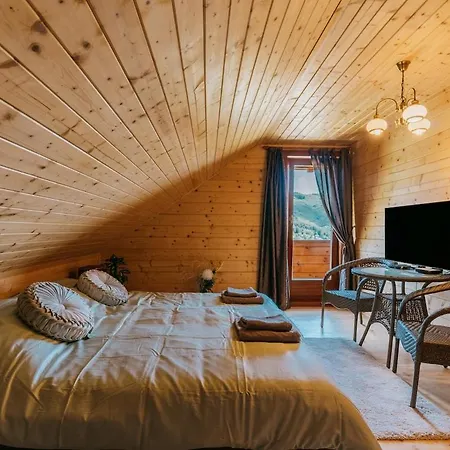 Wooden House Under Lopenik Dom wakacyjny Nova Bosaca